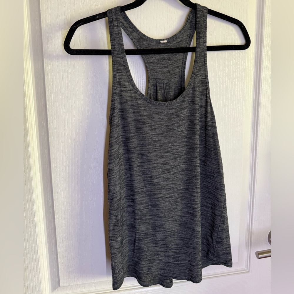Gray Lululemon Sleeveless Women's Top S/M